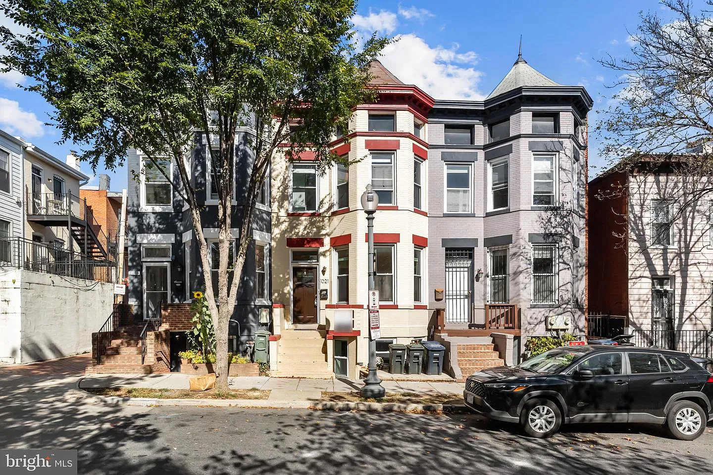 1021 Columbia Rd NW photo 1