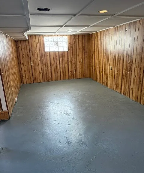 7349 Howard Ave — Photo 12