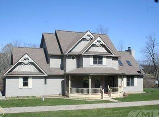 3705 Pine View Dr, Metamora, MI 48455