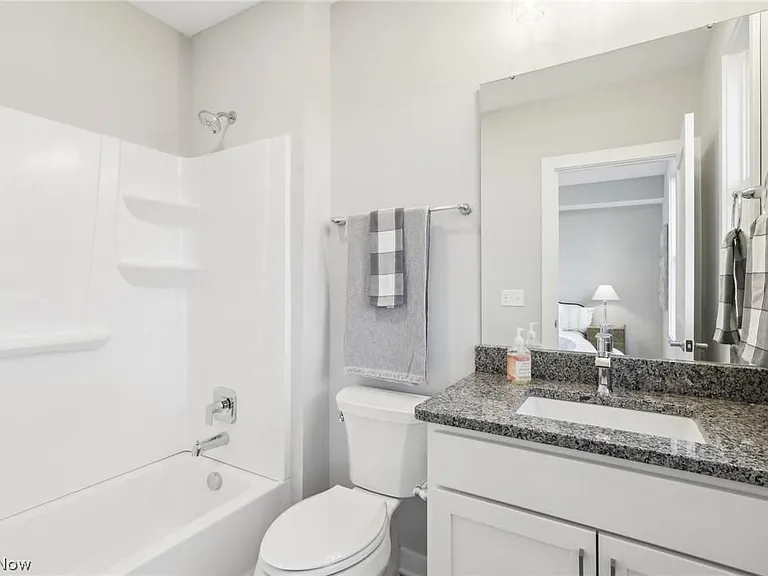 11218 N Park Pl — Photo 21