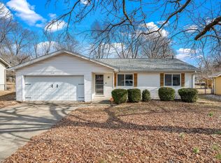 3150 S Danbury Ave, Springfield, MO 65807