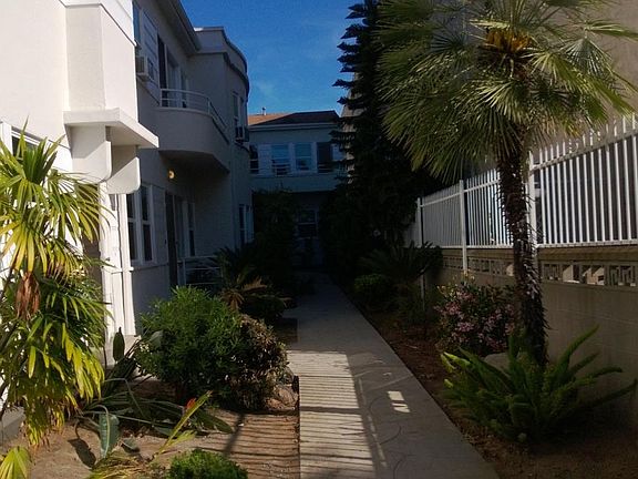 2nd image of 215 West Lomita Ave