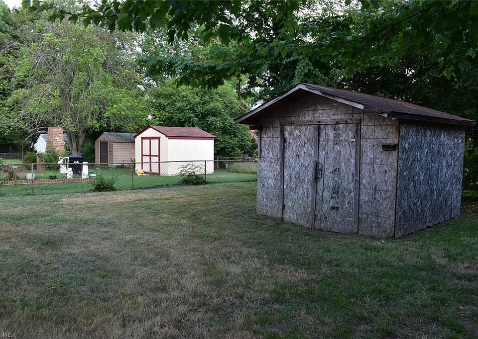 2nd image of 507 Norcum Cir
