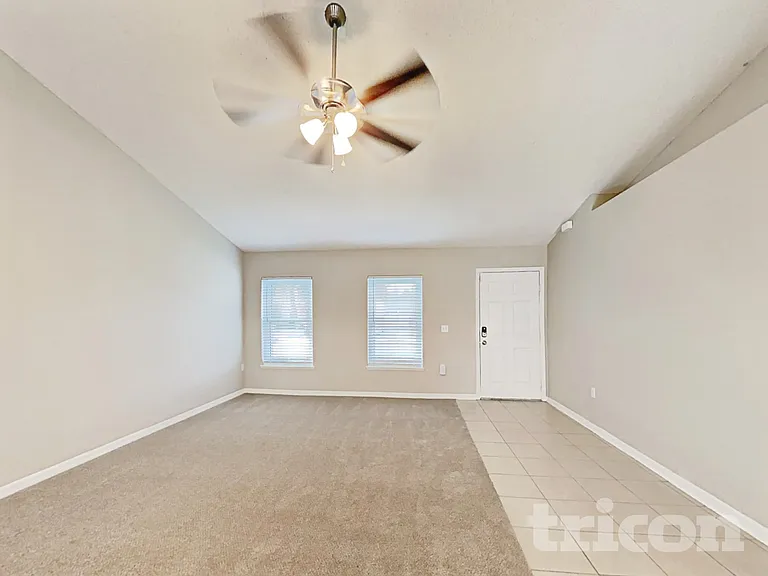 9312 Thunderbolt Dr — Photo 3