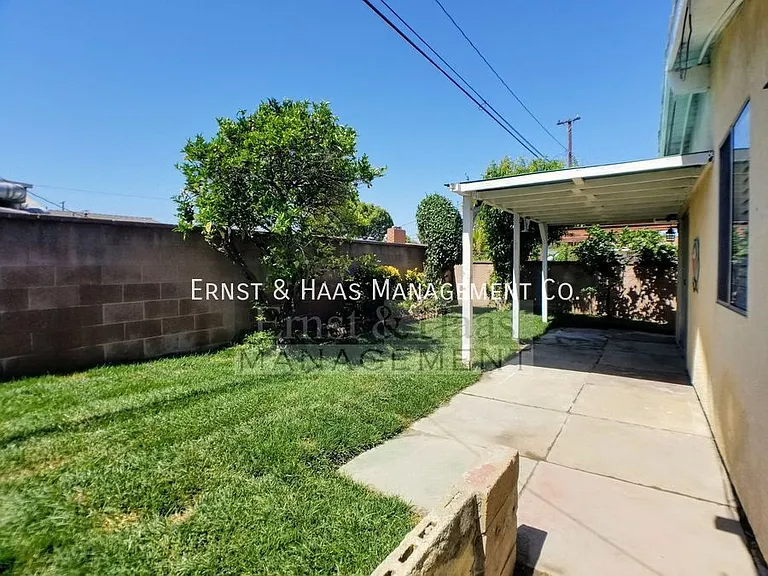 3310 E Curry St — Photo 37