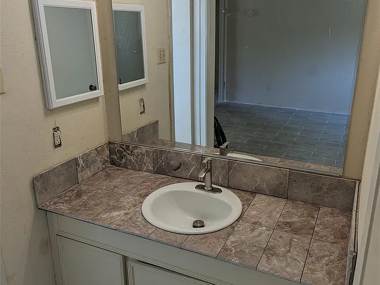 7543 Andiron Cir — Photo 5