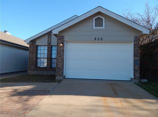 830 Mica Ln, Leander, TX 78641