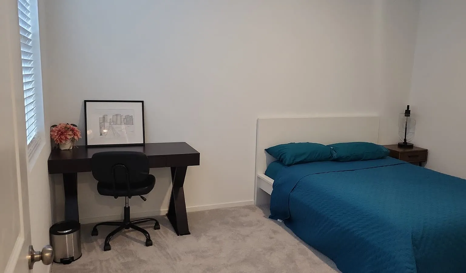 1 bed, 570 sqft, $1,400 — Photo 3