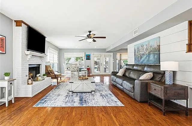 100 Southern Star Dr — Photo 8