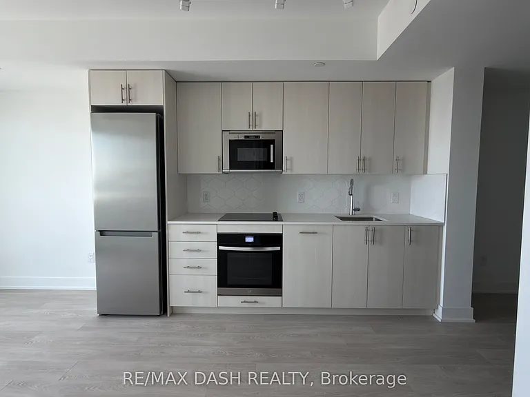 2545 Simcoe St N #1722 — Photo 4