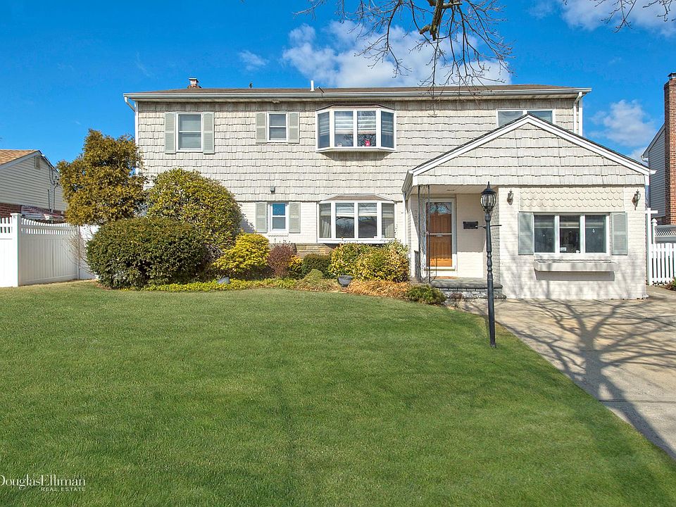1st image of 732 Cypress Dr