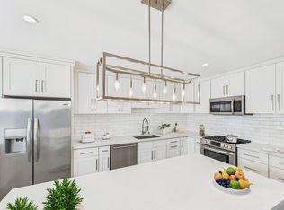 303 E Alameda Ave #F, Burbank, CA 91502