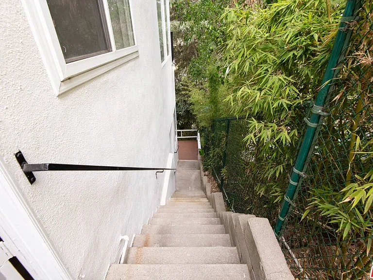 2819 Pacific View Trl — Photo 15