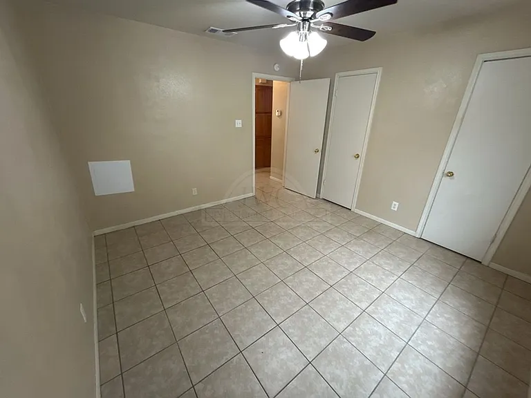 1905 Windward Dr — Photo 13