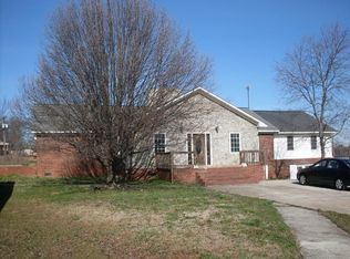 186 Old John Dodd Rd, Boiling Springs, SC 29316