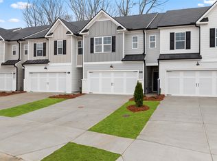 301 Sound Cir, Stockbridge, GA 30281