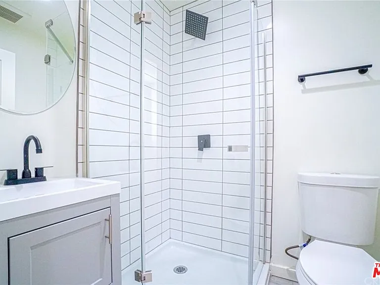 6469 Calhoun Ave — Photo 7