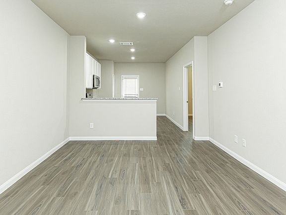 Family Room to Kitchen