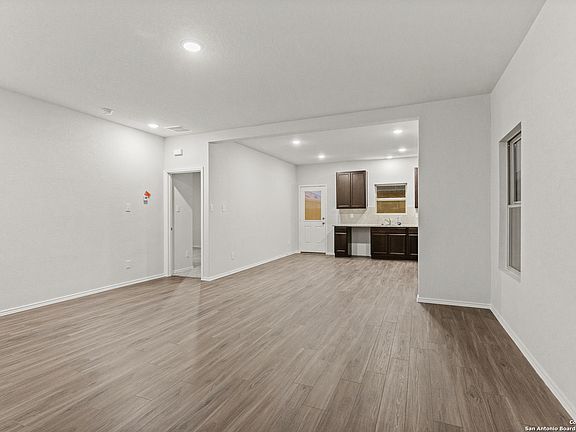 5th image of 2663 Greenwell Lane
