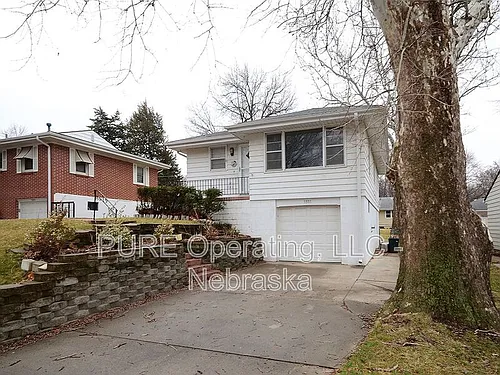 3333 S 82nd St Photo 1