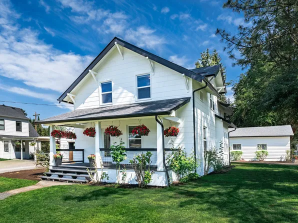 20216 4th St, Saint Paul, OR 97137