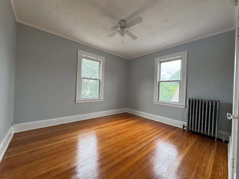 36A1 School St #1