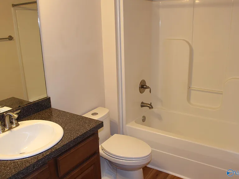 103 Glen View Dr — Photo 26