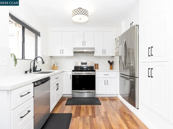 1568 Schenone Ct APT B, Concord, CA 94521