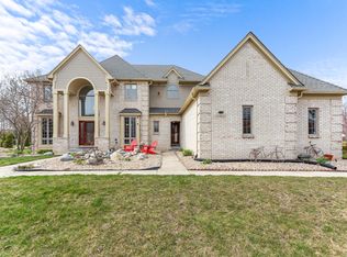 47822 Pavillon Rd, Canton, MI 48188