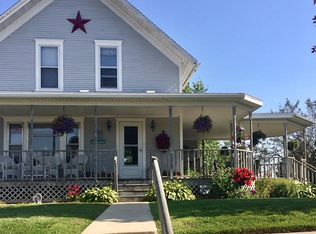 1130 Frankville Rd, Postville, IA 52162