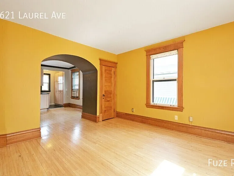 1621 Laurel Ave — Photo 10