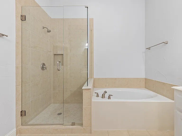 3508 Summerfield Dr — Photo 18