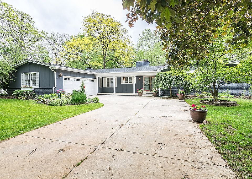 1st image of 5635 Woodland Pass