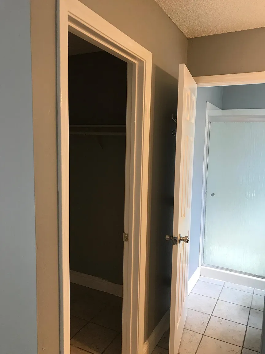 2209 Jefferson Way photo 1