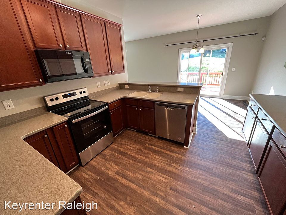 1st image of 4612 Lemongrass Ln