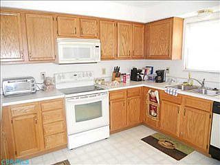 3rd image of 5245 Princeton Ln