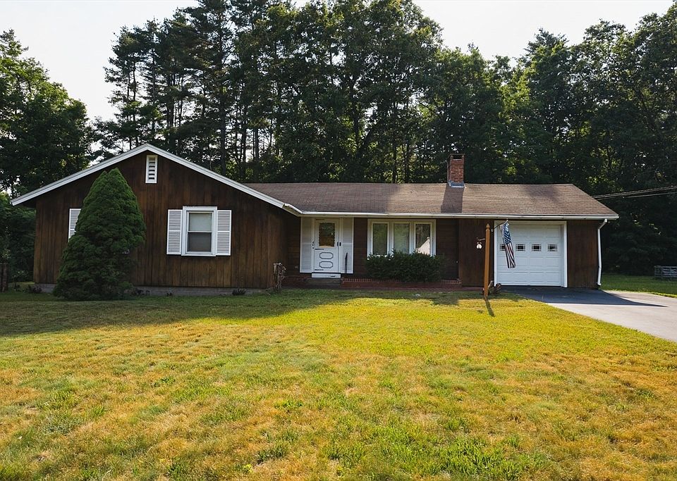 1st image of 40 Newell Pond Rd