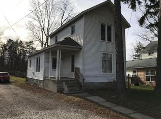 203 Washington St, Olivet, MI 49076