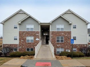 1421 Piedmont Circle St, Saint Charles, MO 63304