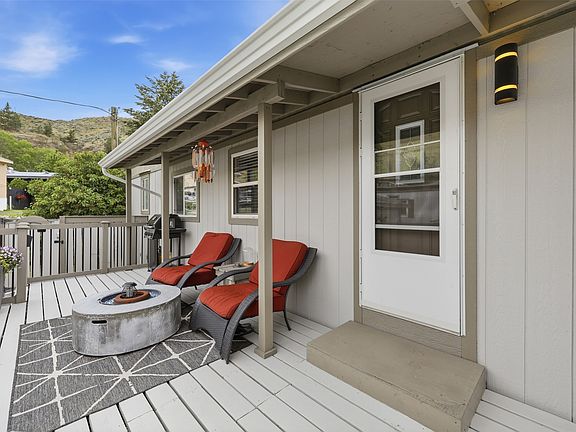 3rd image of 1175 Rose Hill Rd #28