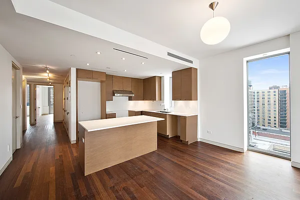 Rented by CORE | media 13