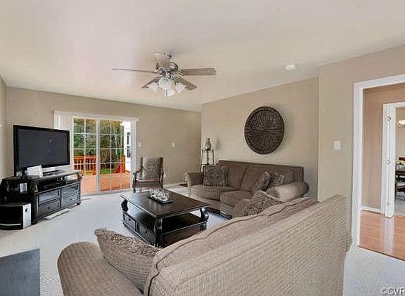 4th image of 7654 Lady Blair Ln