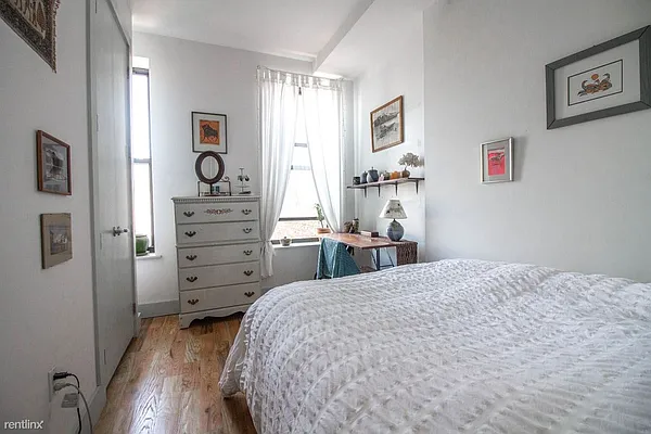 Rented by EXR | media 14