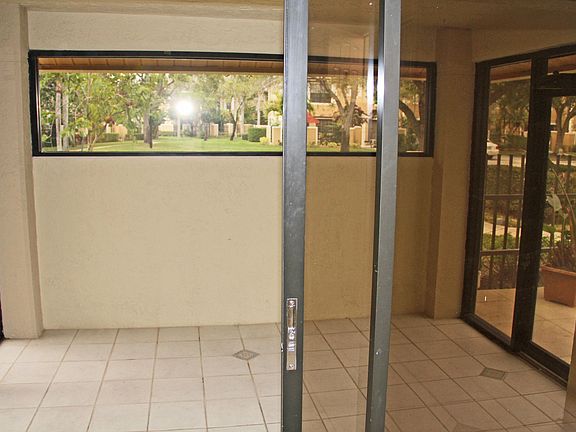 5th image of 384 S Prestwick Circle #4