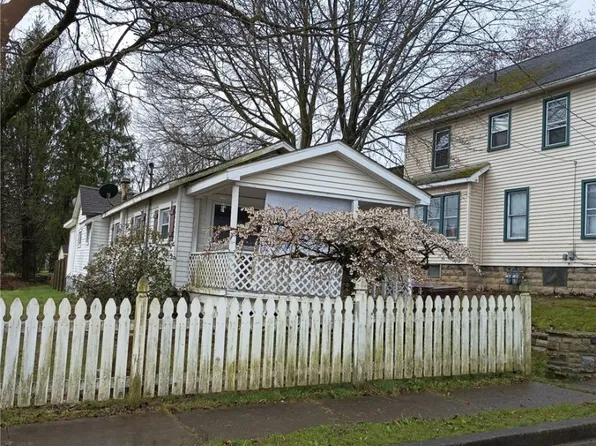 9 Church St, Greenville, PA 16125