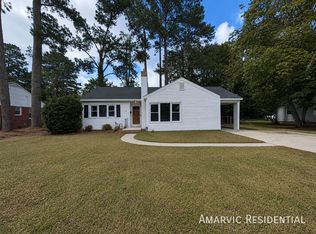 807 Cameron Dr, Kinston, NC 28501