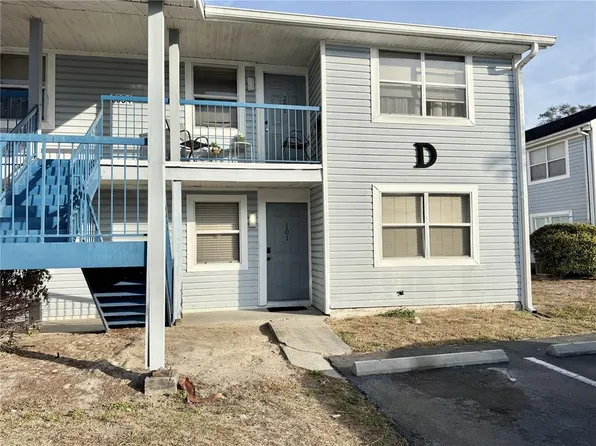 5054 Terrace Club Ln Unit 101, Tampa, FL 33617