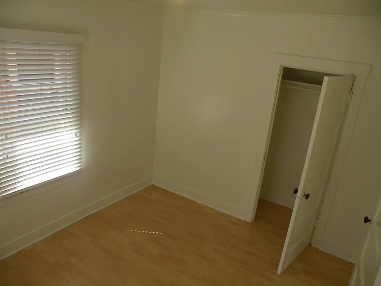 325 N Milpas St #2 — Photo 8