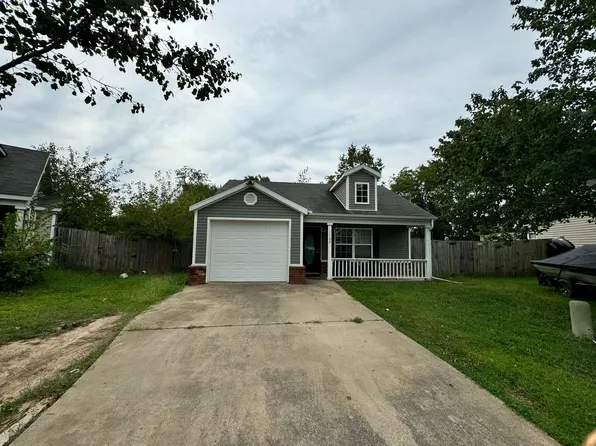 1302 S C Ct, Rogers, AR 72756