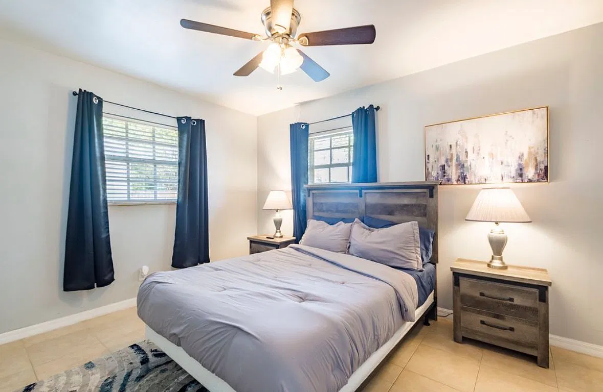 4 bed, 1258 sqft, $2,750 — Photo 3